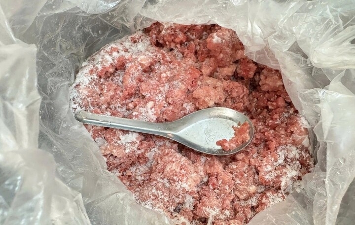 thai nguyen lam ro nghi van truong mam non cho tre an thit lon nhiem dich ta hinh anh 2