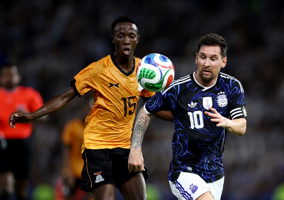 messi nhuong dong doi sut penalty trong chien thang 5 sao cua Dt argentina hinh anh 4