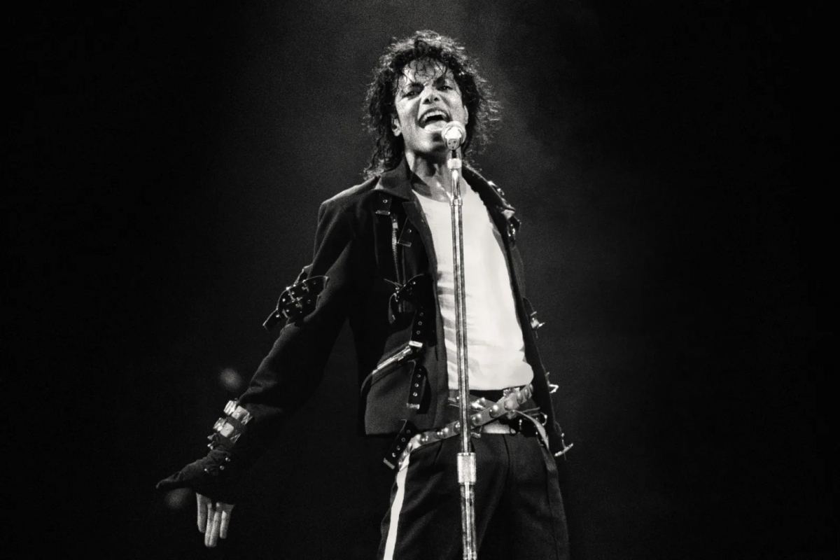 michael jackson di san bat tu va khoanh khac tai sinh tren man anh hinh anh 3