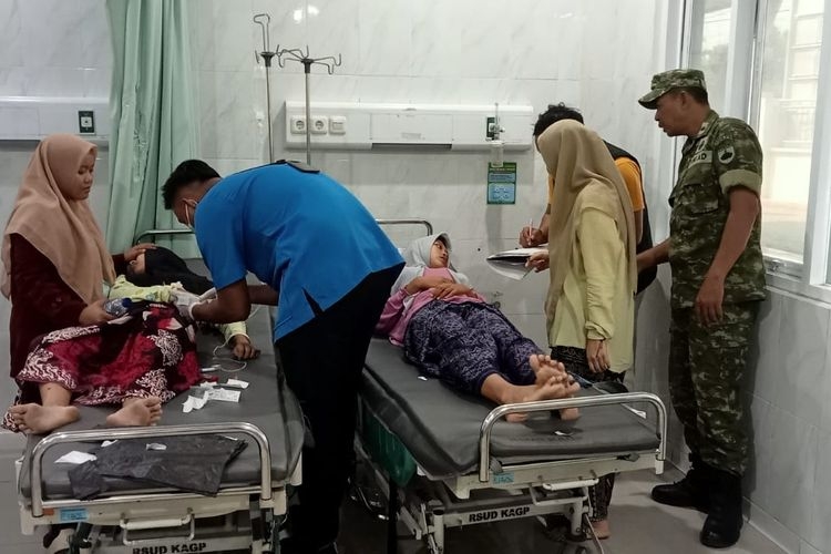 indonesia dinh chi 1.700 bep an vi pham tieu chuan chat luong thuc pham hinh anh 1