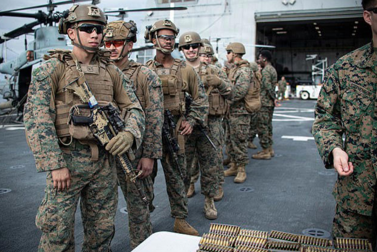 my se phong toa hormuz nhu the nao hinh anh 1