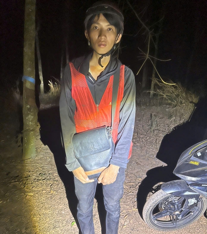 nam shipper tao hien truong gia bi cuop de chiem doat tien hinh anh 1