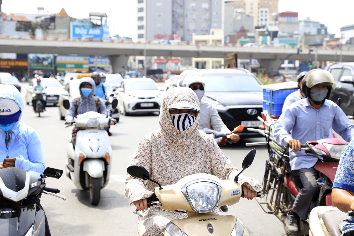 nang nong gay gat tren 40 do c nong keo dai trong nhung ngay toi hinh anh 1