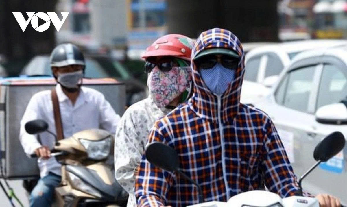 thoi tiet ngay 16 4 mien trung nang nong gay gat, ha noi tang nhiet len 33 do c hinh anh 1