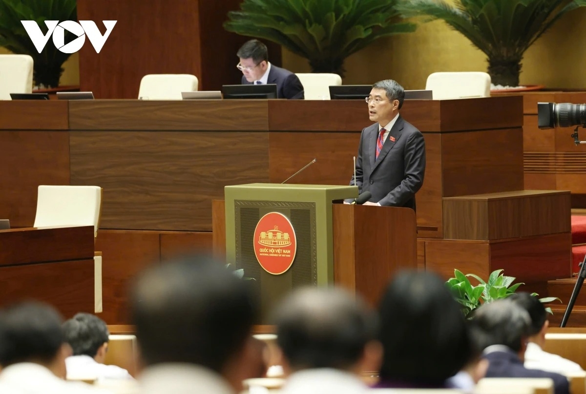 new pm unveils measures to boost economic growth amid global volatility picture 2