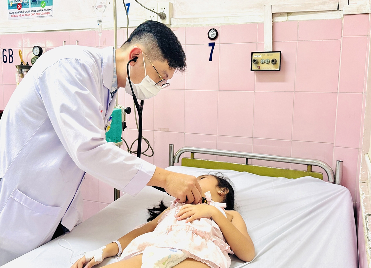 148 hoc sinh tai tp.hcm nghi ngo doc thuc pham, phat hien salmonella hinh anh 1