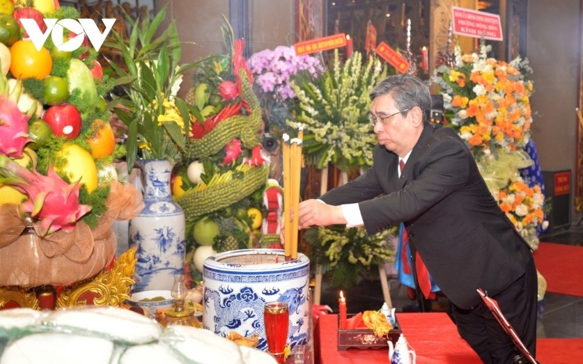 ho chi minh city holds hung kings commemoration day ceremony picture 5