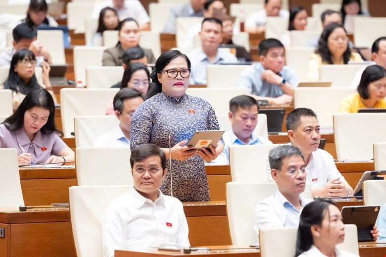 van hoa chi thuc su song khi duoc dat trong dong chay cua thi truong va sang tao hinh anh 2