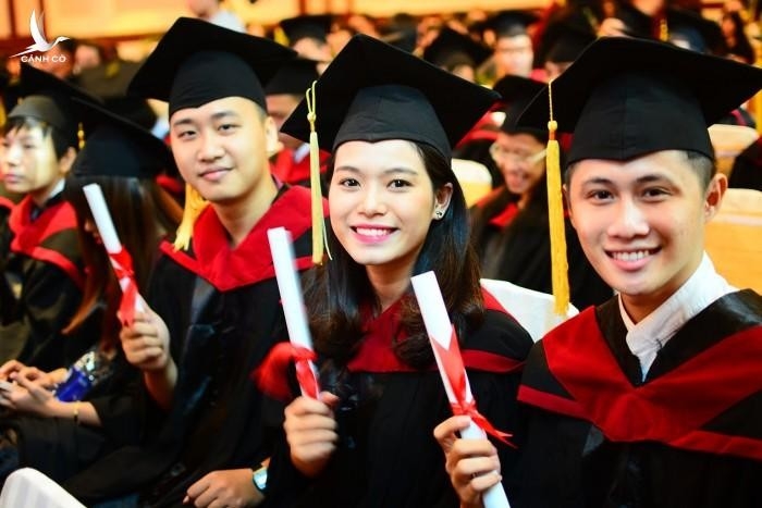 Dao tao nhan tai tu lop hoc den doanh nghiep, can he sinh thai dong bo hinh anh 1