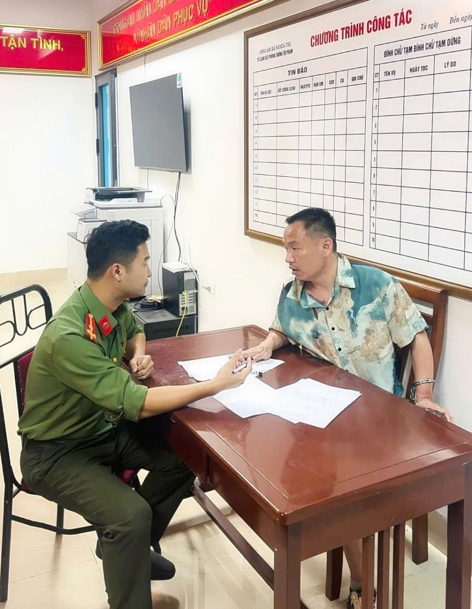 lam ro vu no sung khi va cham giao thong o hung yen hinh anh 2