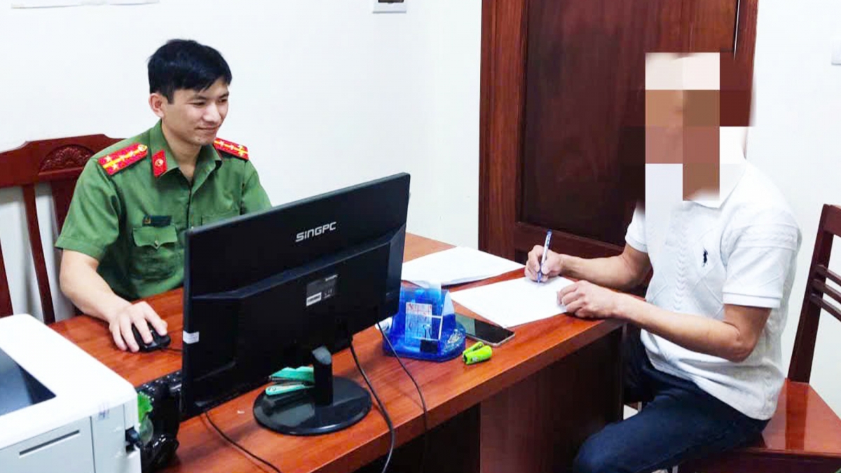 xac minh ro danh tinh nguoi dang tin gia, gay xon xao mang xa hoi hinh anh 1