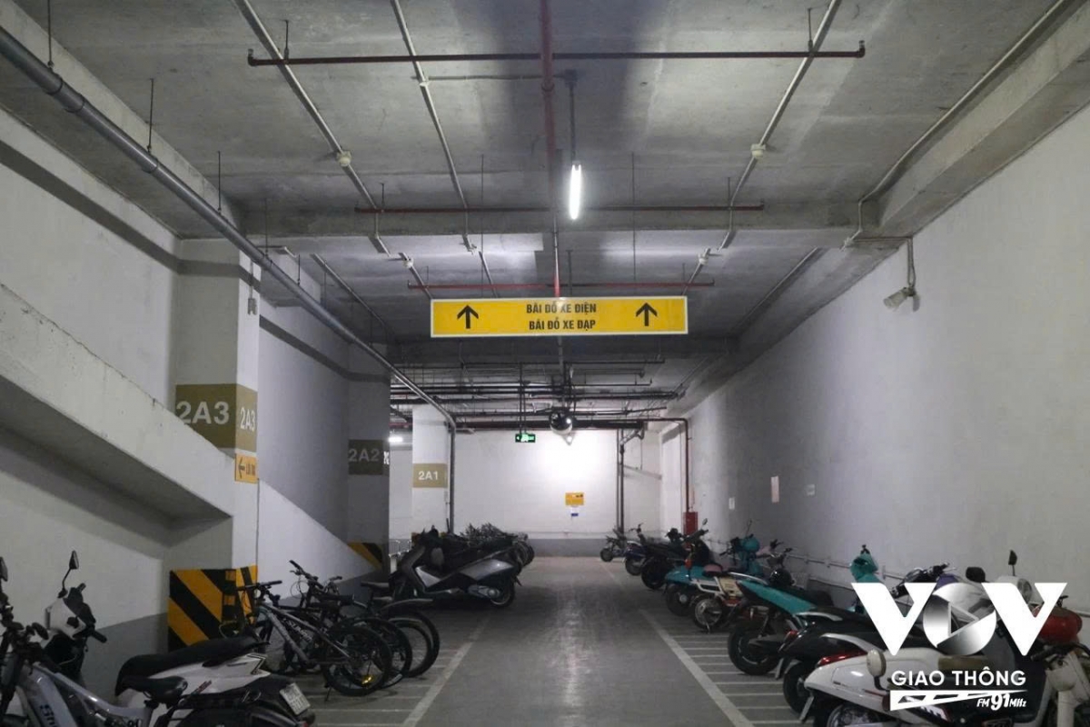 nhu cau xe dien tai ha noi tang manh du van lo thieu tram sac hinh anh 4