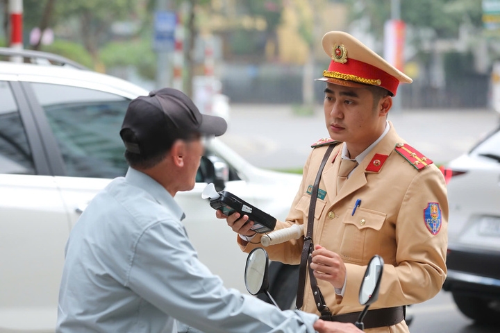 cuc csgt khong nang muc phat tai du thao nghi dinh 168 sua doi hinh anh 1