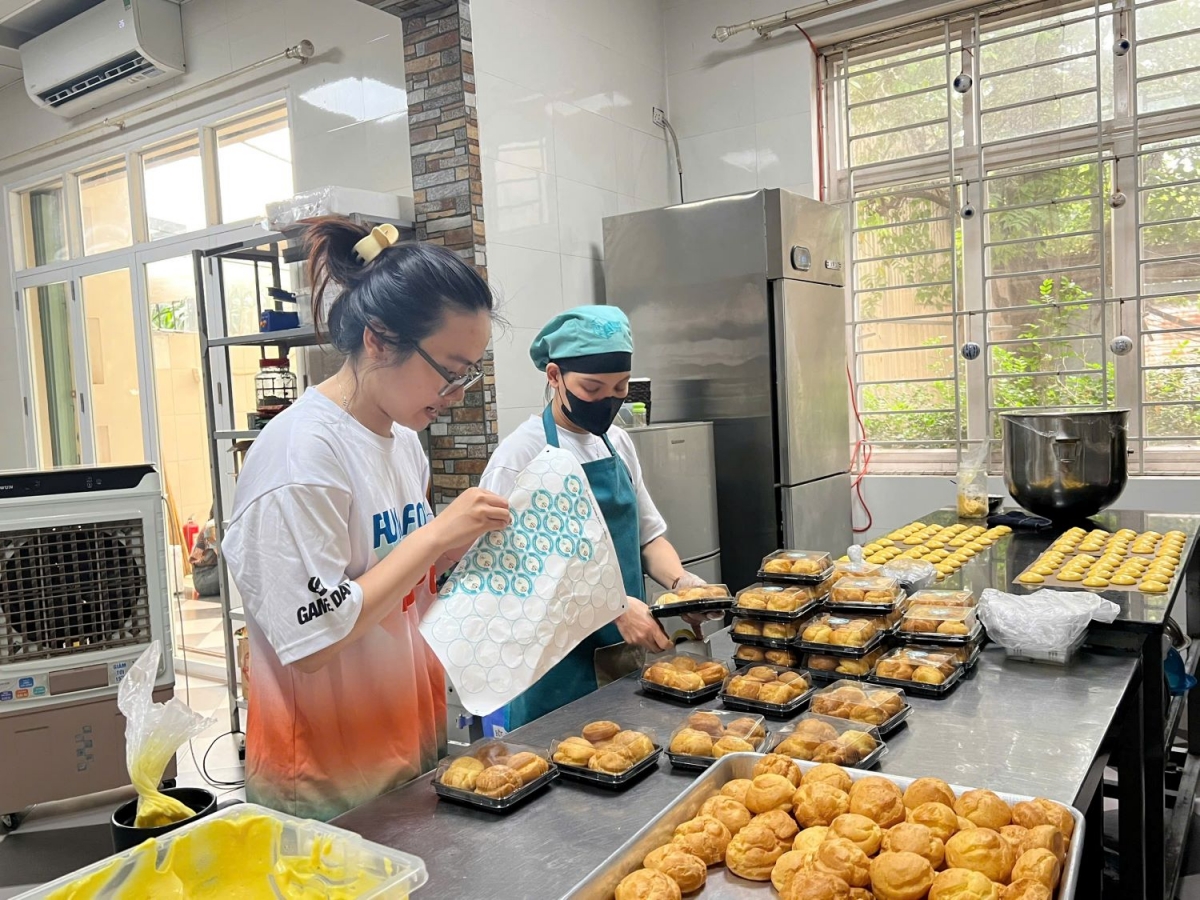 nguoi gieo hy vong cho phu nu bi bao hanh hinh anh 4