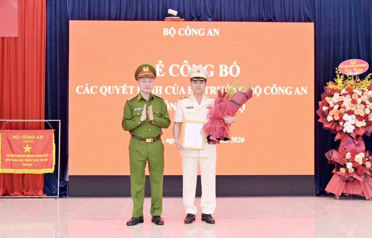 thieu tuong duong Duc hai giu chuc cuc truong cuc canh sat pccc va cnch hinh anh 1