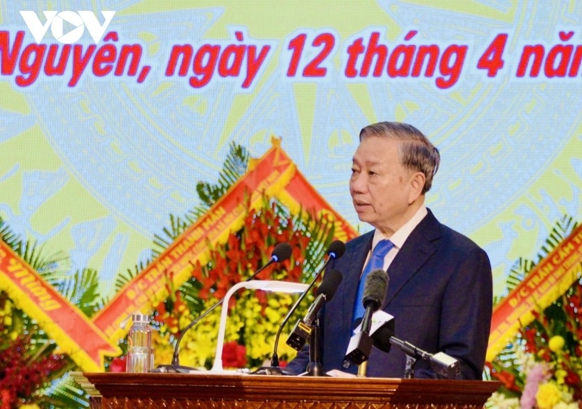 top leader calls for firmly strengthening public trust as pillar of national defence picture 1