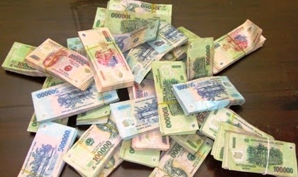 phai tra no thay va linh an tu vi gioi thieu ban vay tien cua giang ho hinh anh 1