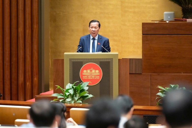 De xuat giao chinh phu quyet dinh nguong thue, keo dai uu dai xe dien den 2030 hinh anh 2