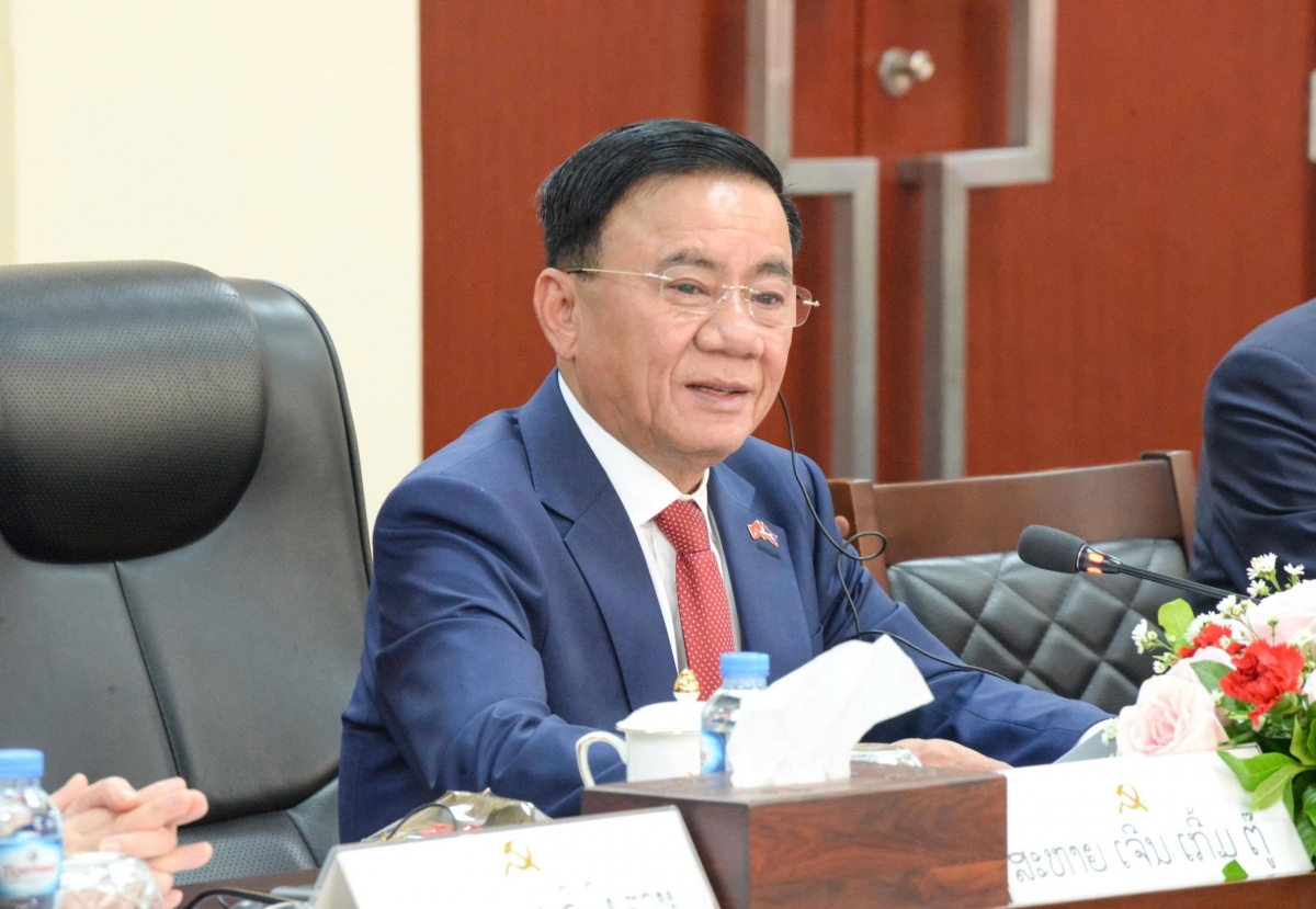 nhin lai chuyen tham cua thuong truc ban bi thu toi hai nuoc lang gieng gan gui hinh anh 3