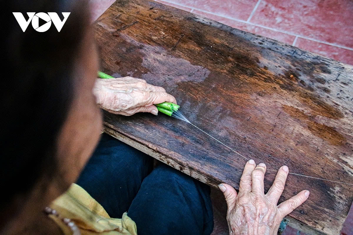 from lotus flower to silk - the unique journey of phung xa village picture 9