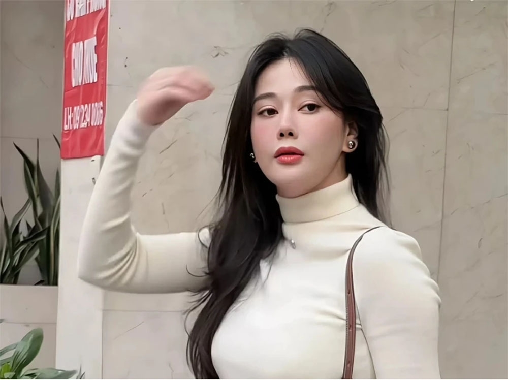 sao viet 5 4 phuong oanh thu hut cong dong mang bang status lac quan hinh anh 1