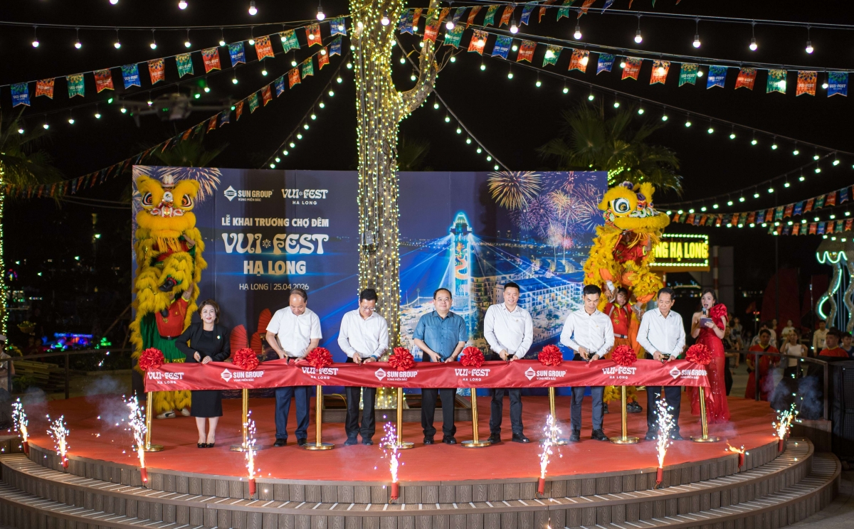 Quảng Ninh tổ chức bắn pháo hoa hàng đêm hút khách du lịch