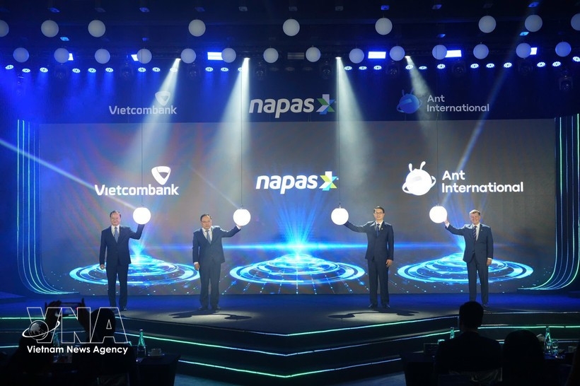 vietnam china qr payment expansion boosts tourism, business opportunities picture 1