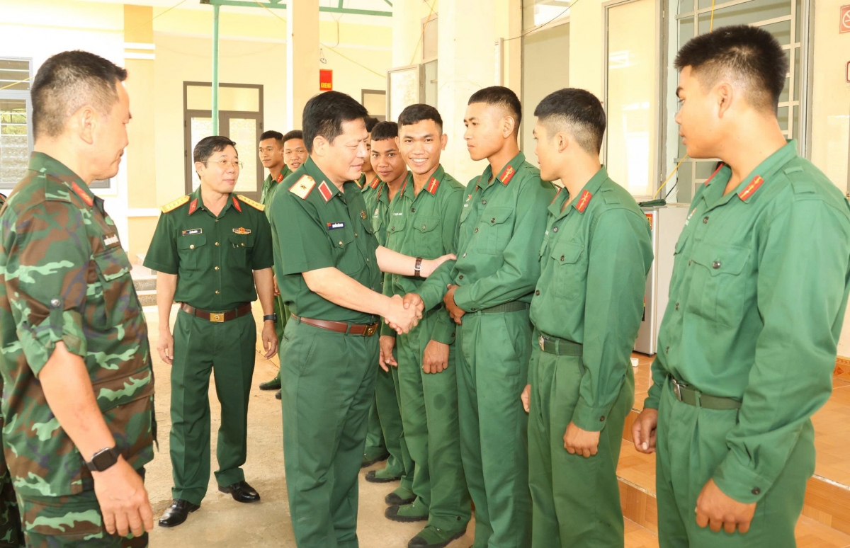 quan doan 34 phat hien, quy tap 12 bo hai cot liet si hinh anh 2