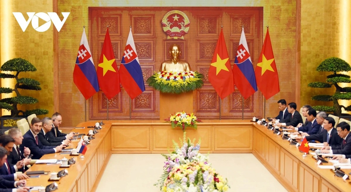 in pictures slovak prime minister robert fico visits vietnam picture 6