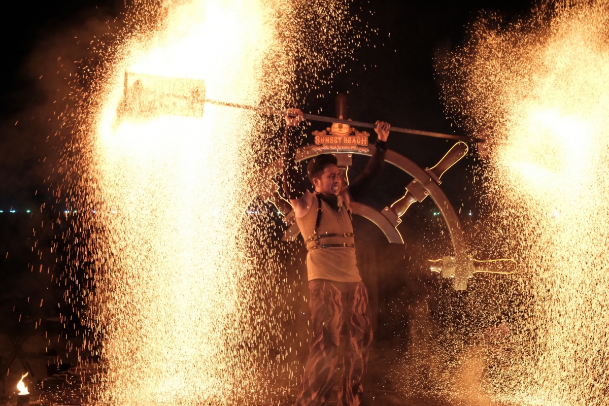 phu quoc hut khach dip 30 4 - 1 5 va sunset beach la diem den dang trai nghiem hinh anh 6