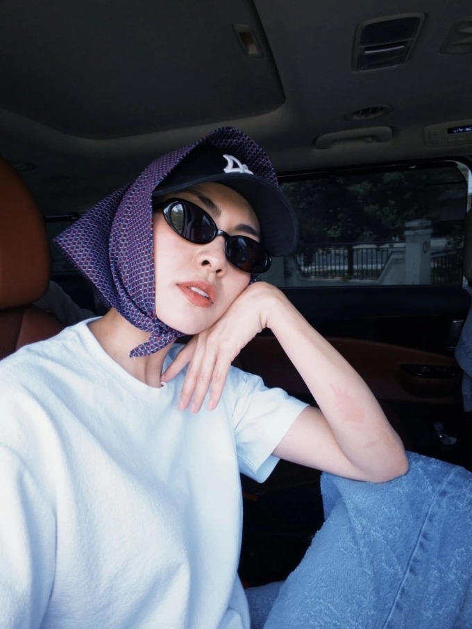 sao viet 27 4 nhan sac khac la cua miu le o tuoi 35 hinh anh 5