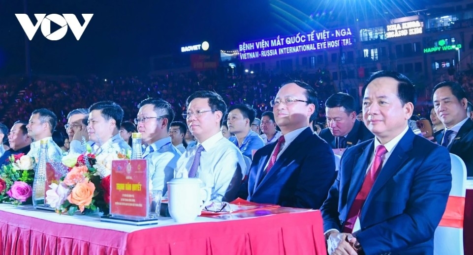 spectacular performances open 17th national radio festival in quang ninh picture 1
