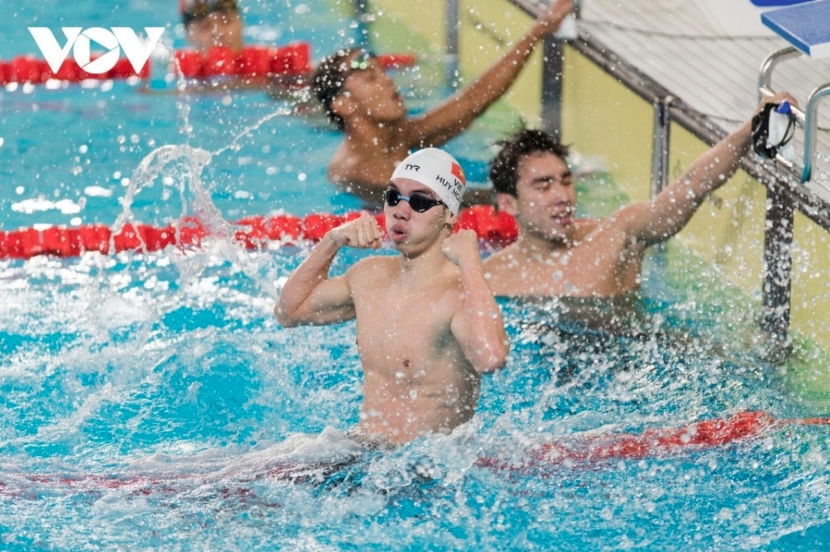 vietnam secures two swimming slots for 2026 youth olympics picture 1
