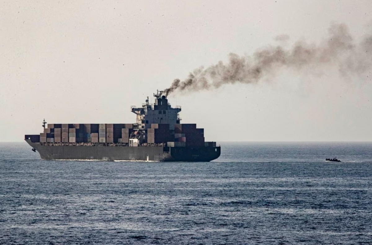 my chan 3 tau cho dau treo co iran, cang thang tai hormuz tiep tuc leo thang hinh anh 1