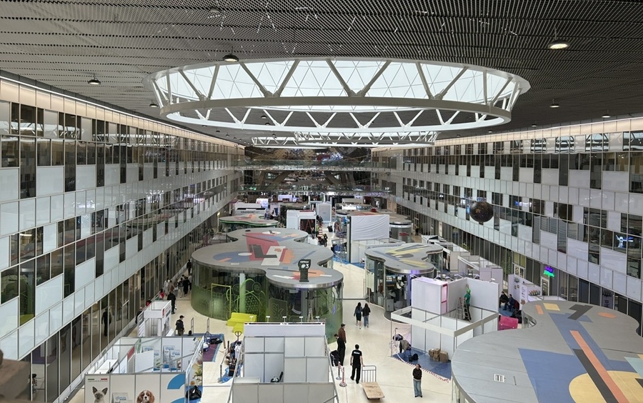 cong vien cong nghe skolkovo - diem tua cho cac cong ty khoi nghiep hinh anh 4