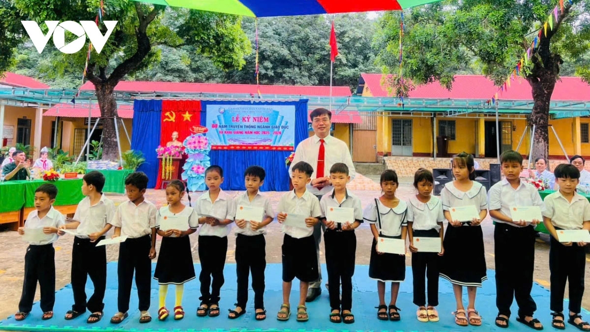 Dong nai day manh dau tu giao duc, tao dot pha cho vung bien gioi hinh anh 5