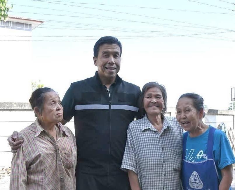 cuoc dua vao ghe thong doc bangkok tang nhiet truoc them bau cu thang 6 hinh anh 2