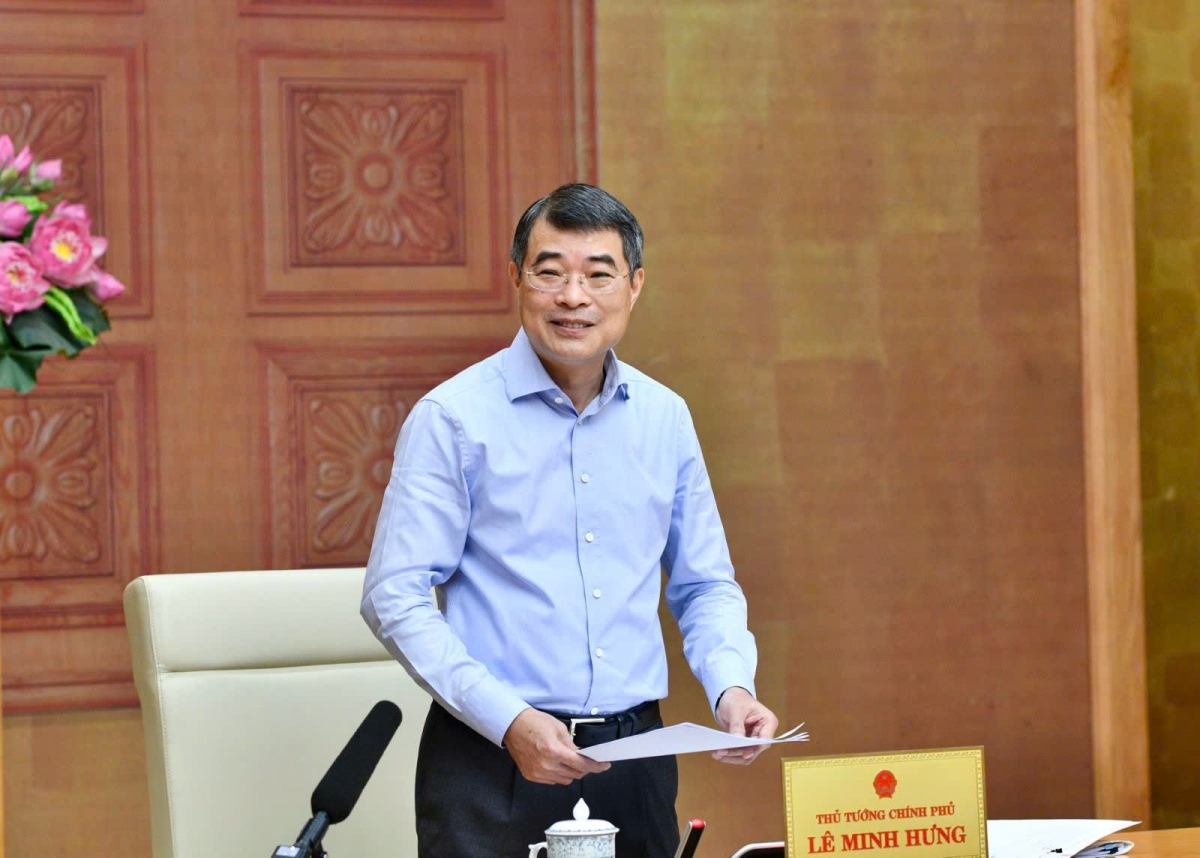 "Thần tốc" giải phóng miền Nam - "Thần tốc" cắt giảm, đơn giản thủ tục hành chính