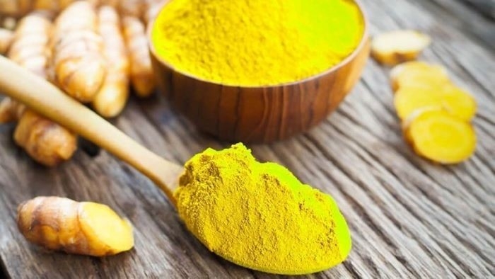 Cách uống tinh bột nghệ giúp da sáng mịn: Bí quyết ít người biết