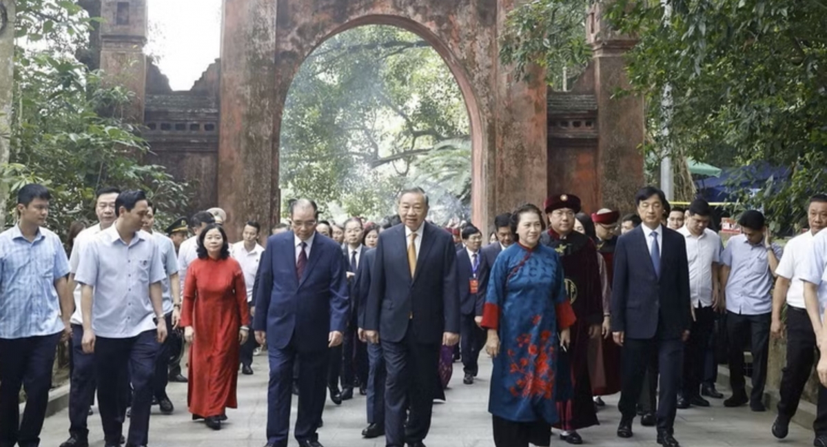 party chief, state president to lam pays tribute to hung kings picture 4