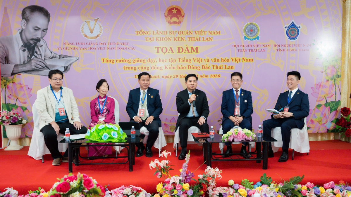  giu lua tieng viet tren dat thai hanh trinh gin giu coi nguon dan toc hinh anh 3