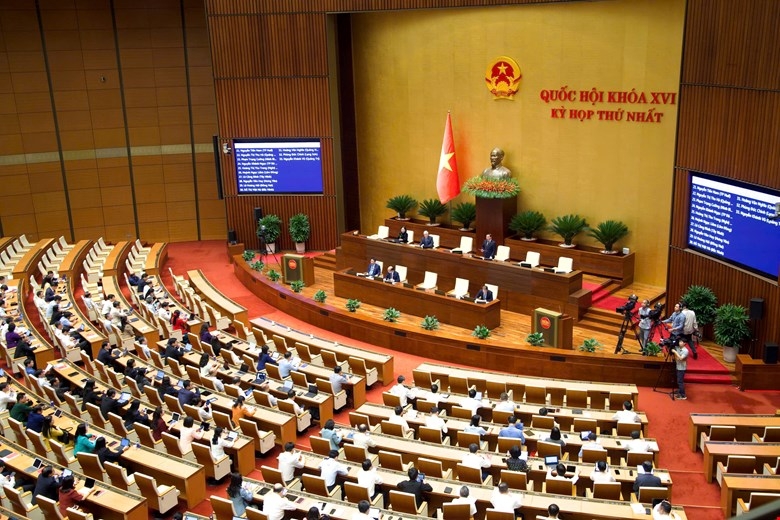 ĐBQH kiến nghị đồng bộ dữ liệu hộ tịch - căn cước, lấy VNeID làm “trục chính”