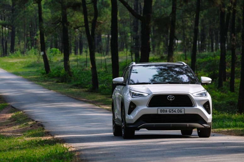 gia ban tiem can xe xang, chi phi van hanh re - yaris cross hev tang doanh so hinh anh 3