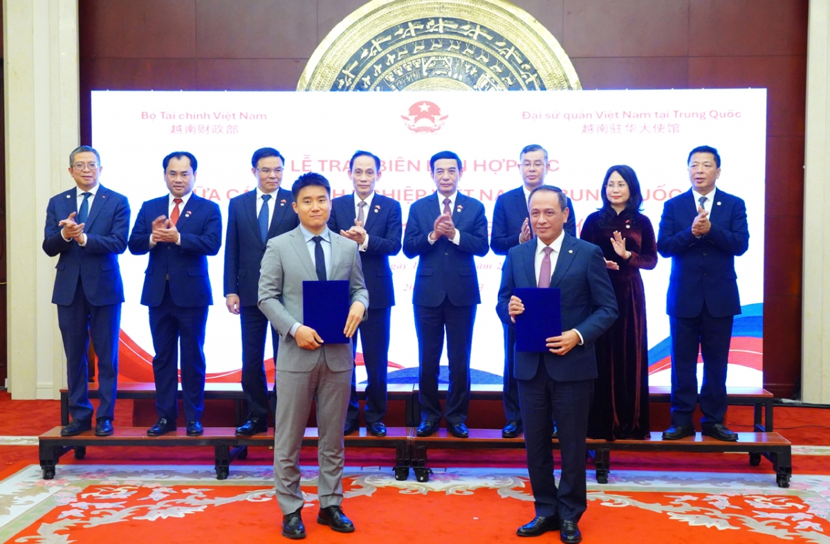 le trao bien ban hop tac giua cac doanh nghiep viet nam - trung quoc hinh anh 3
