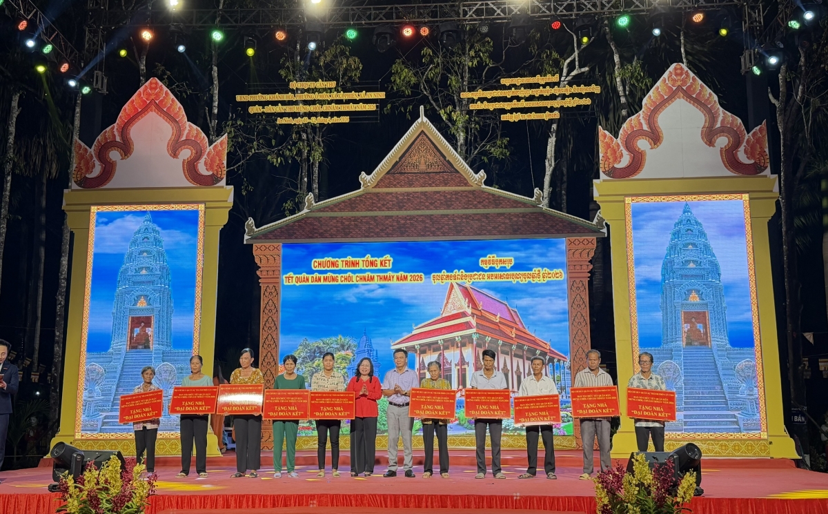 can tho chi hon 18 ty dong to chuc tet quan dan mung chol chnam thmay 2026 hinh anh 4