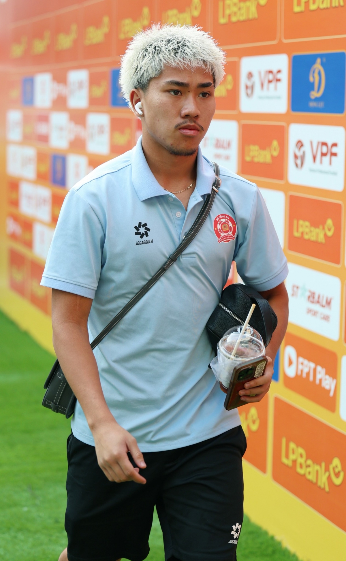 ket qua vong 19 v-league Dinh bac ghi ban, clb cahn thang de clb ca tp.hcm hinh anh 23