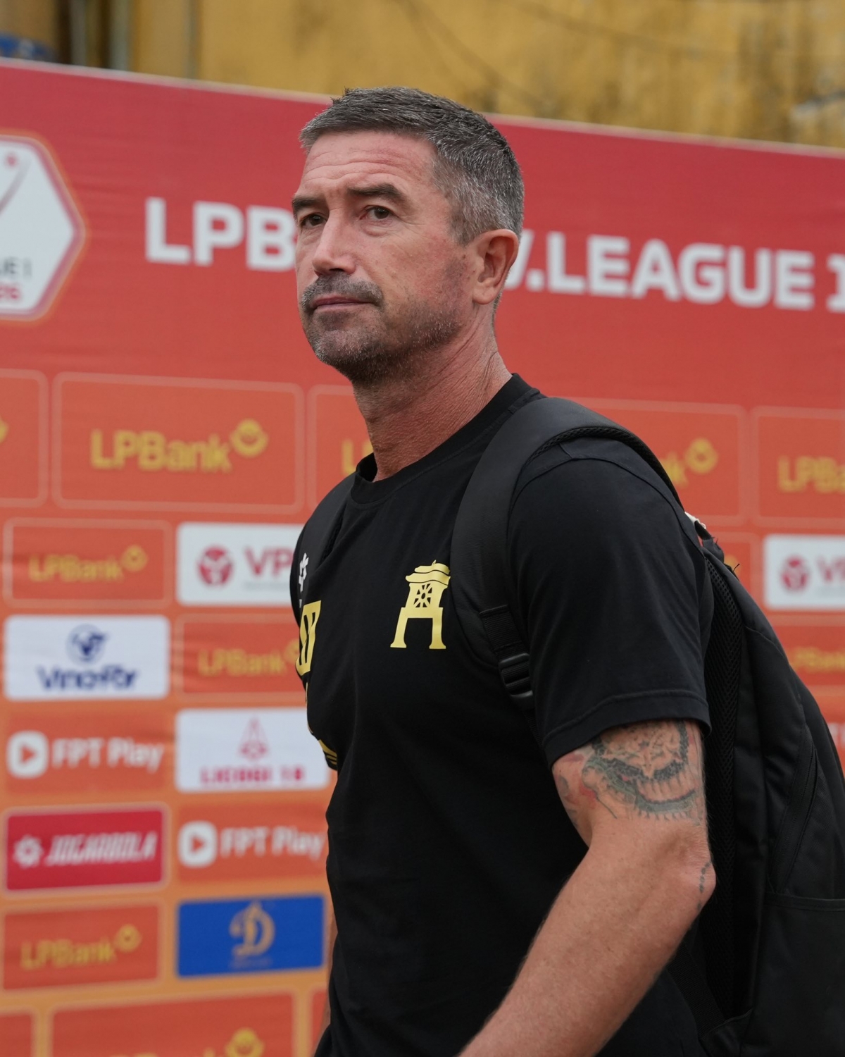 truc tiep ha noi fc 3-1 clb tp.hcm hoang hen va hai long ghi dau an hinh anh 7