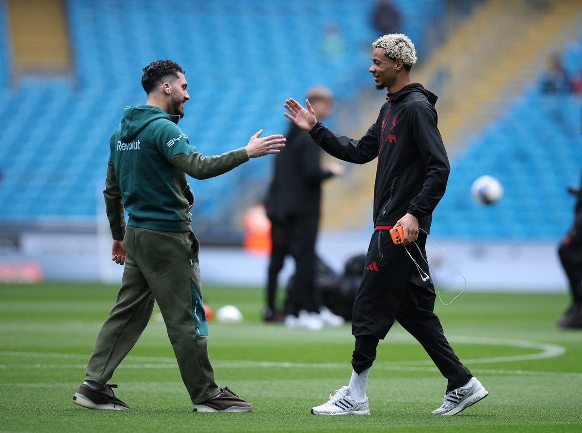 truc tiep man city 4-0 liverpool haaland ghi hat-trick, salah hong phat den hinh anh 11