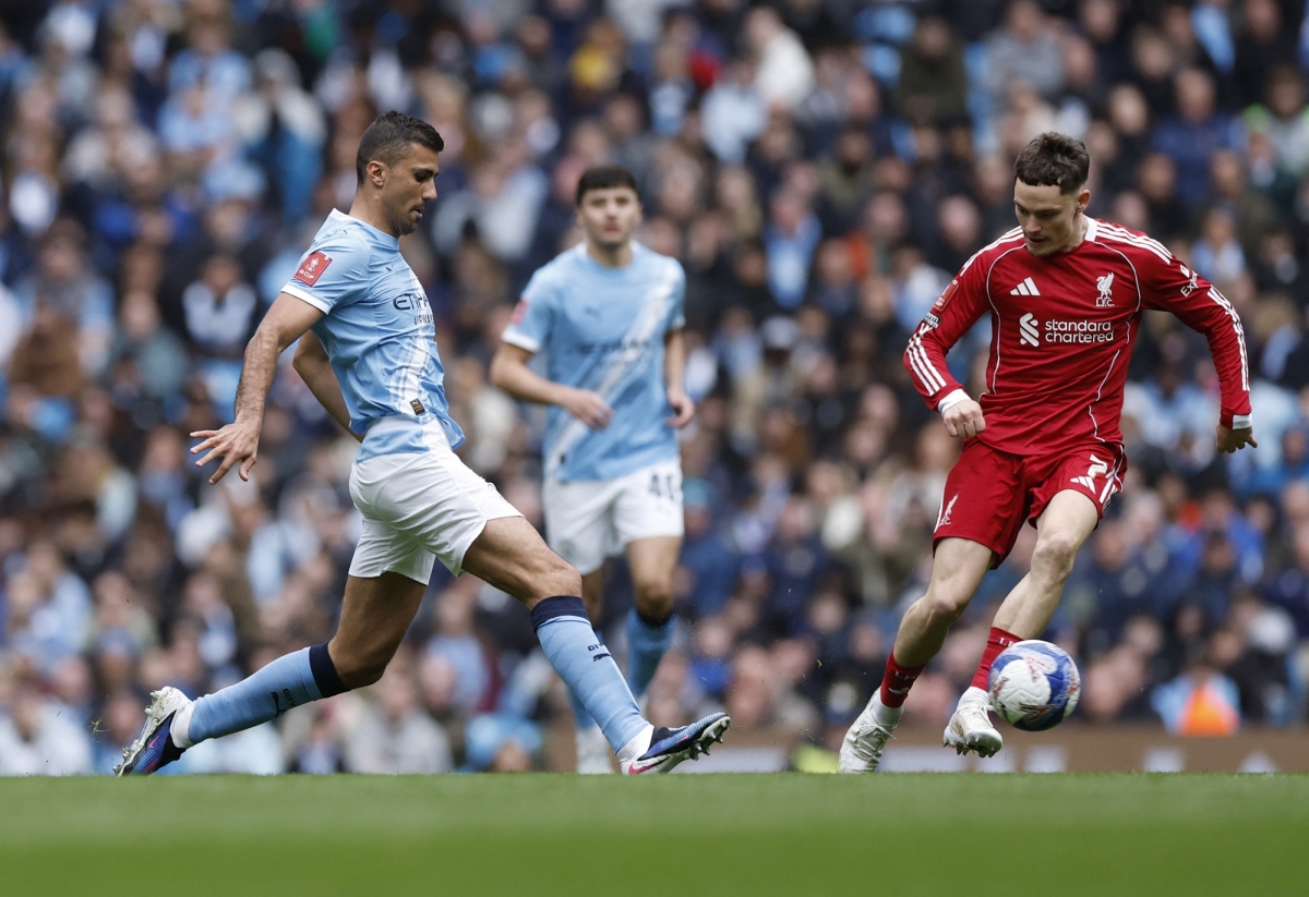 truc tiep man city 4-0 liverpool haaland ghi hat-trick, salah hong phat den hinh anh 5