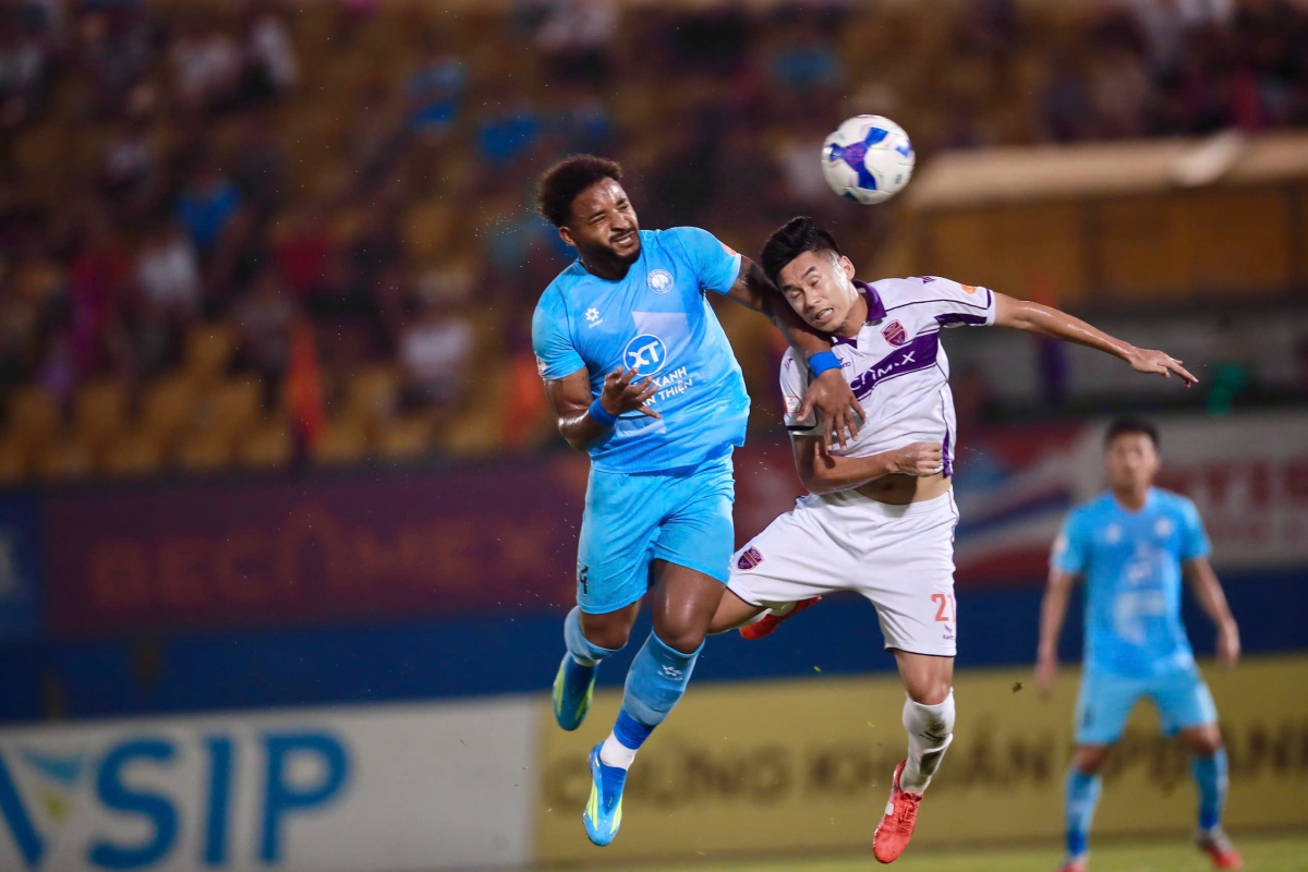 truc tiep tp.hcm 1-1 nam Dinh xuan son bi tu choi ban thang hinh anh 9